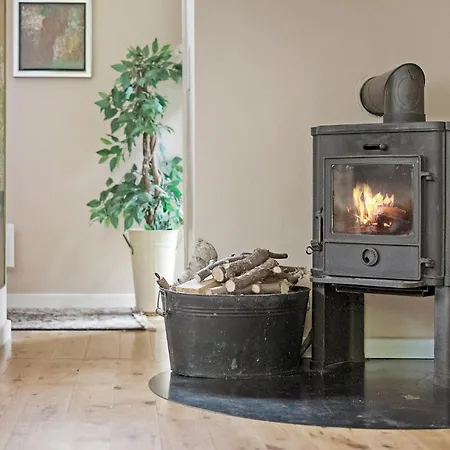 Three-bedroom In Hornbak